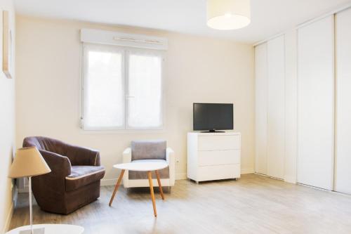 LE 12 CARNOT - Sérénité assurée dans ce grand studio