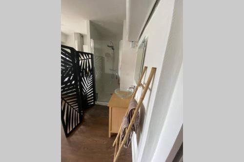 Le 13 du temple - plein coeur centre ville, résidence privée, 5mn gare Sncf, WIFI et Netflix