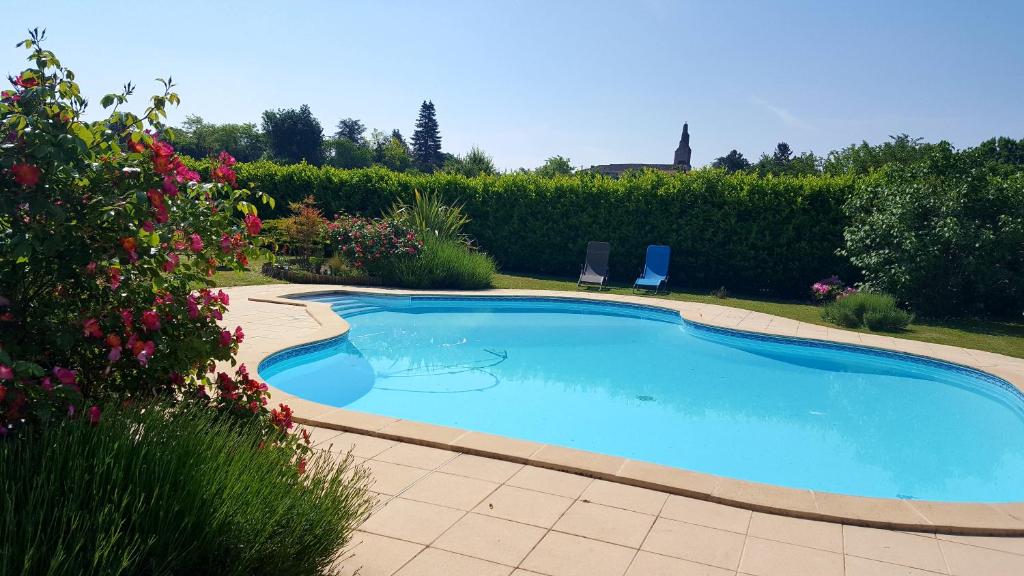 Le 2 - Un balcon sur le Port 83150 Bandol