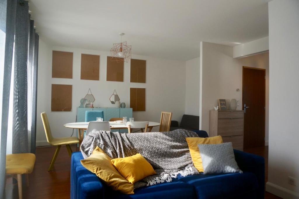 Le 27 - Cosy appartement centre-ville - WIFI 27 Rue du Hâ, 17200 Royan
