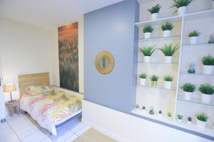 Le 34 Malon, T5 hypercentre chic et cosy, wifi, netflix par SOVALFI