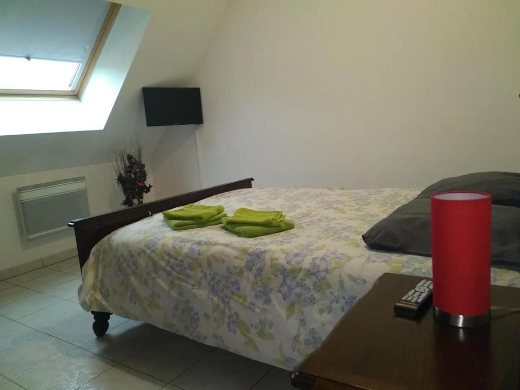 Le 4 Tranquille - Vierzon - Wifi et Parking Inclus 17 Avenue de Verdun, 18100 Vierzon