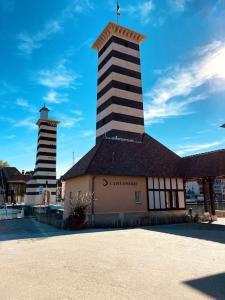 Appartement Le 7eme Art - YourHostHelper 21 Rue des Villas 14800 Deauville Normandie