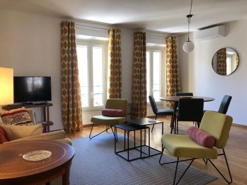 LE BAIN DE SOLEIL luxury 2 bedrooms Cannes centre