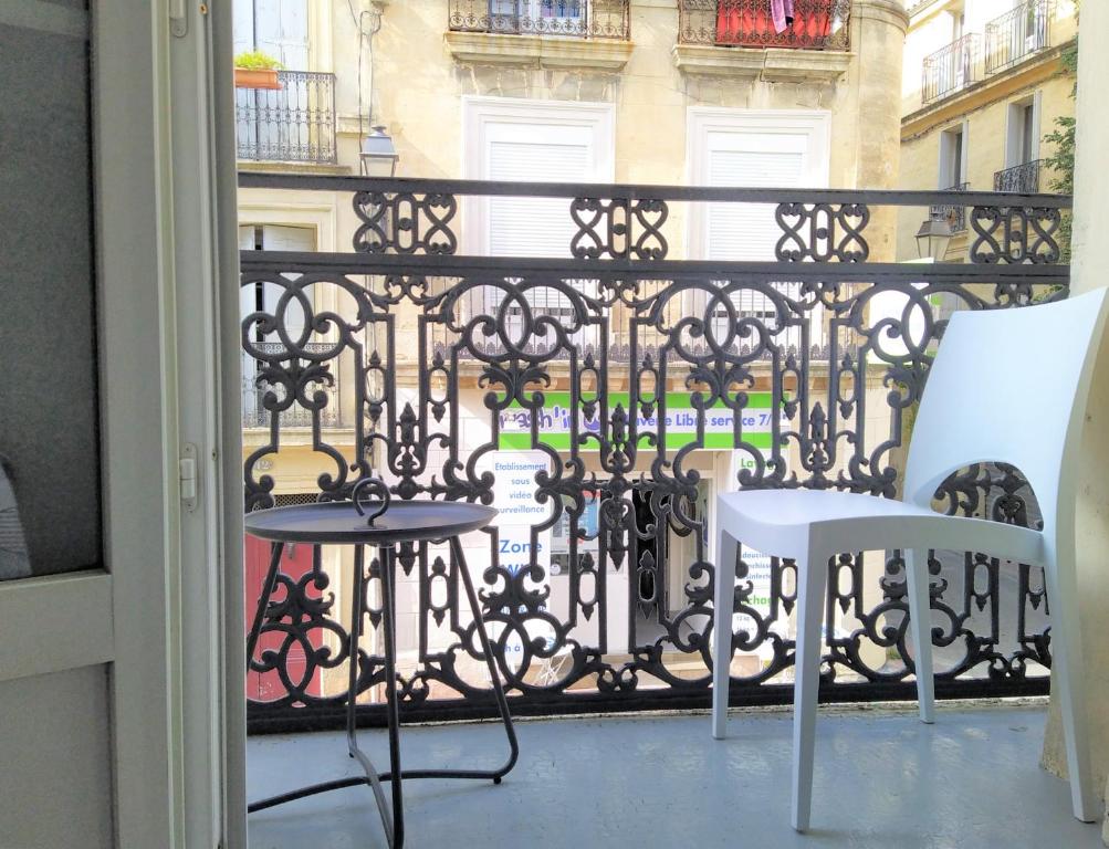 Appartement le balcon de Saint Roch 32 Rue Roucher 34000 Montpellier