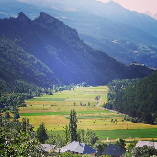 Appartement Le balcon fleuri LIEU DIT LES RIBES 05310 Freissinières Provence-Alpes-Côte d\'Azur