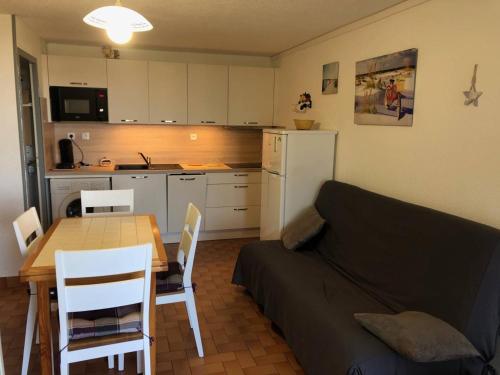 Appartement Le Barcarès, 2 pièces, 4 personnes - FR-1-81-529 Le Barcarès france