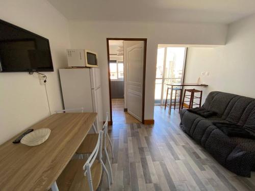 Appartement Le Barcarès, 2 pièces, 4 personnes - FR-1-81-563 Le Barcarès france