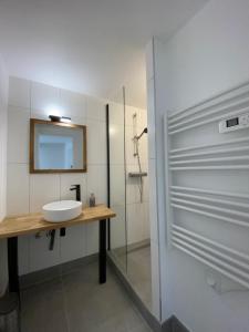 Le BeachHaus - Appartement avec Jardin a 100m de la Mer