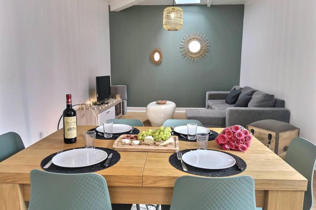 Appartement LE BEAU LIEU # Hyper centre # Proche des Quais 2ème étage (dernier) 18 Rue de Lusignan 16100 Cognac