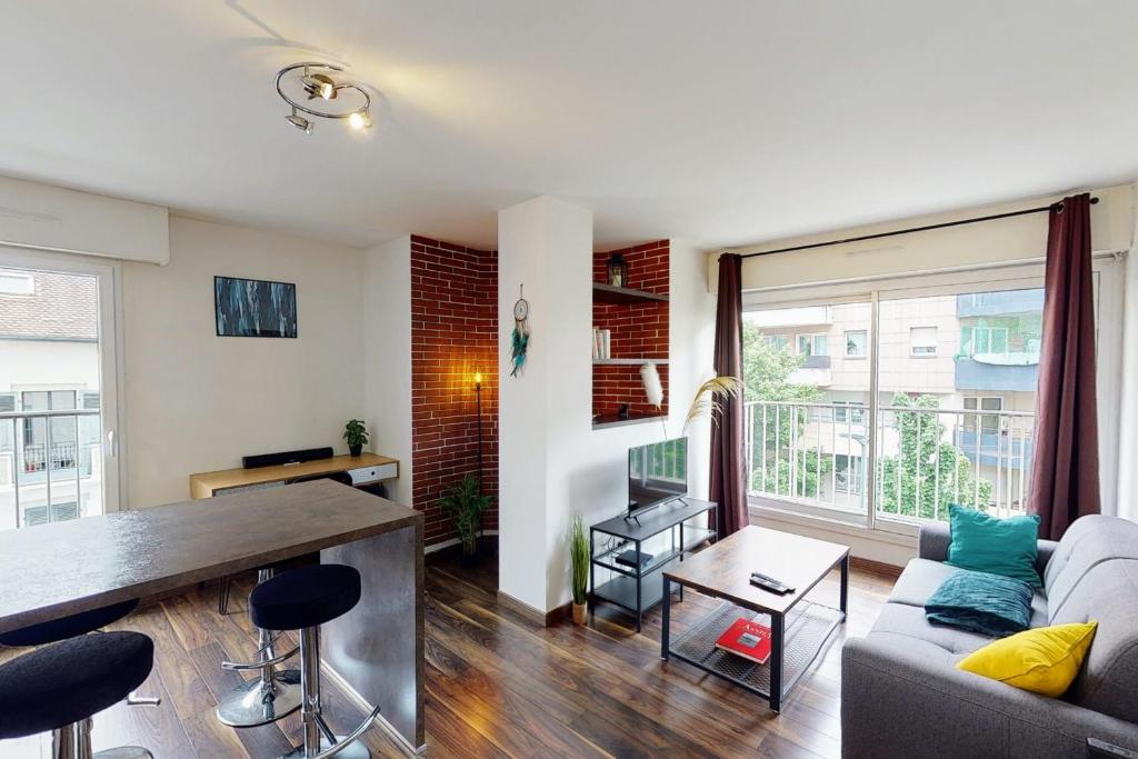 Le Berthollet 9 - Appartement rénové 1 chambre à 2 pas du centre-ville 9 Bis Avenue Berthollet, 74000 Annecy