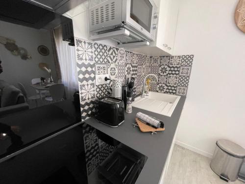 Le Bohème - Centre Ville, Netflix et WIFI, parking, idéal familles, couples et voyages d'affaire