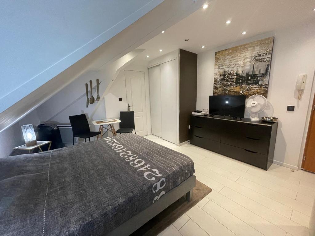 Le boudoir du lac 16 b avenue de genève, 74000 Annecy