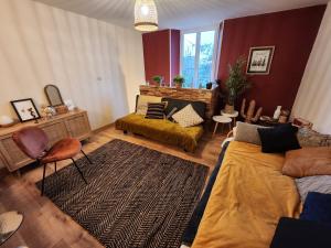 Appartement Le Boudoir - Le Charme à la gare 123 Rue d'Auge 14000 Caen Normandie