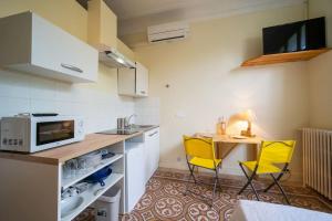 Le bougainvillea air-conditioned studio with pool