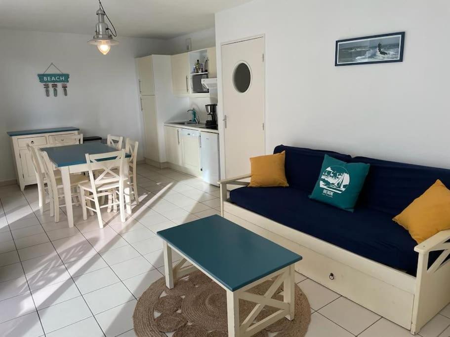 Appartement Le Breizhir ou appartement bord de mer avec piscine 4 Boulevard de la Mer n°8 29217 Plougonvelin