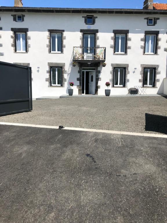 Appartement Le Burin des Rosiers Olby Nord 63210 Olby