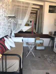 LE CABANON BLEU SUR LA PLAGE