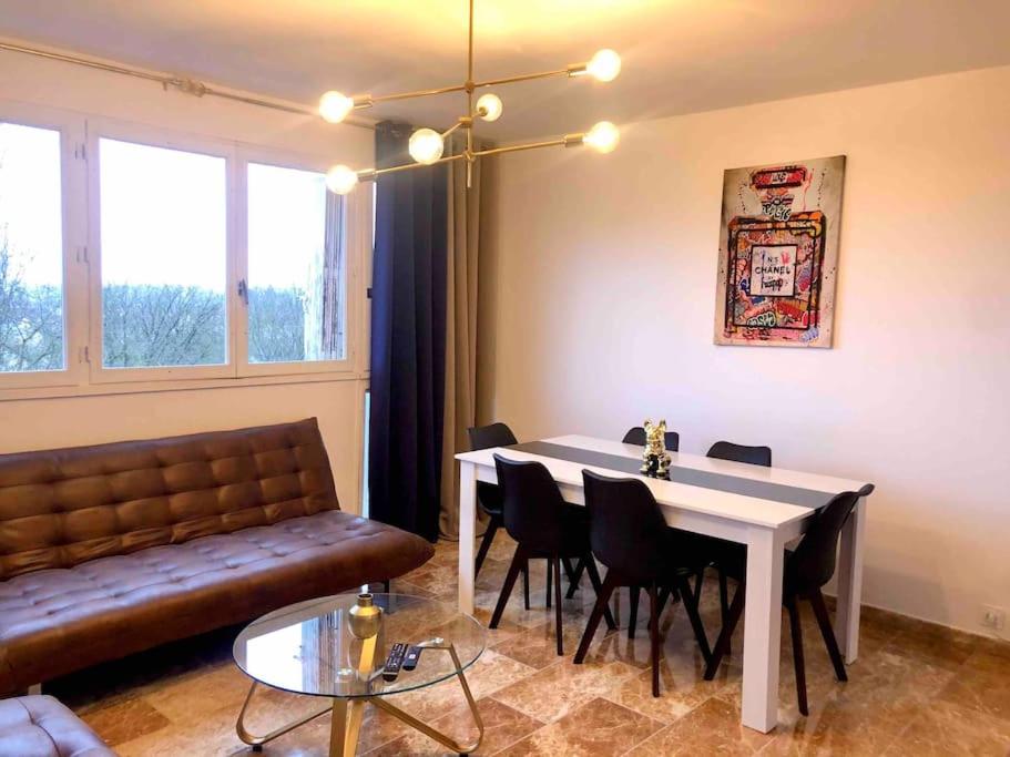 Appartement Le Canet - Appartement entier 75 m2 sur Orléans 4e étage, appart 341 6 Rue du Capitaine Gustave de Boissieu 45000 Orléans