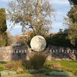Le Cap d'Agde Grand T2 de standing avec box Village NATURISTE