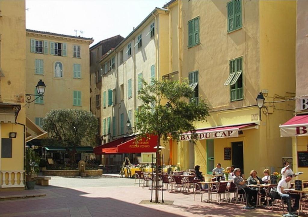 Le cap 19 place du cap, 06500 Menton