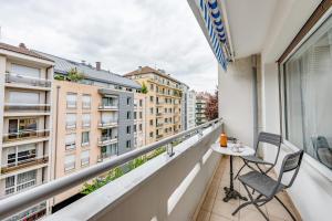 Le Carnot 84 - Beau T3 dans le Centre Ville et proche du Lac