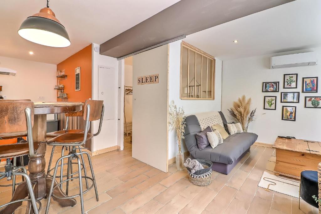 Appartement Le carpe diem, appt à 10 min de Nîmes Rdc 5 Rue de la Fontaine 30230 Bouillargues