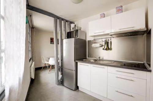 Le Carrel- F2-Place Saint marc