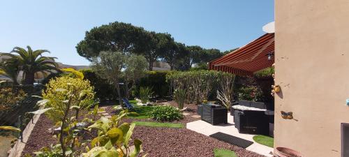 Le Castel