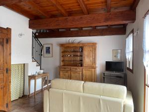 Appartement Le Castellaras - La Manonegra - Entre mer et montagne, endroit typique, nature, calme 1855 Chemin de Villeplaine, La Manonegra 06510 Bézaudun-les-Alpes Provence-Alpes-Côte d\'Azur