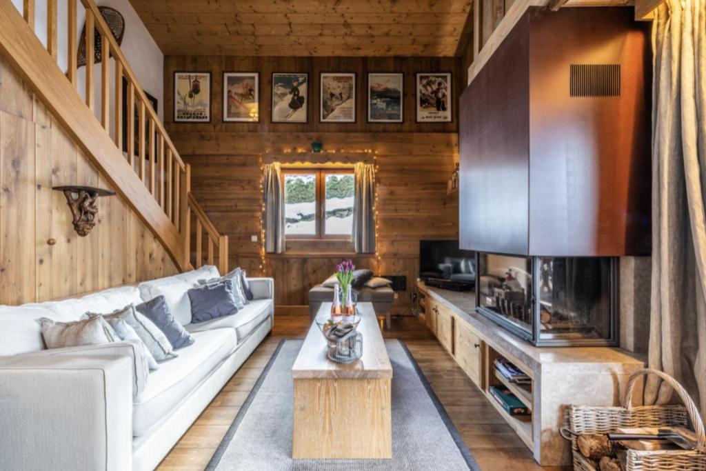 Le Cerf Du Bois - Luxury duplex apartment in Megève Route Edmond de Rothschild 46 Chemin des Bridans, 74120 Megève