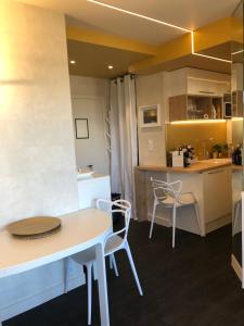 Appartement Le Cézembre 5 Et 88-92, Boulevard Hébert 5 Avenue de Québec 35400 Saint-Malo Bretagne