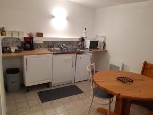 Appartement Le Cezembre gîte la Taniere 25 Rue de la Grève 50170 Moidrey Normandie