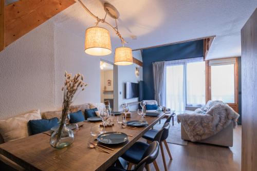 Le Chalerick - triplex rénové 6 à 8 personnes - hyper centre Valmeinier 1800 - ski aux pieds