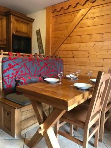 Le Chamois des Alpages de Reberty ski au pied