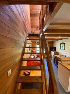 LE CHARDON Bel appartement avec terrasse dans vieille ferme de montagne rénovée