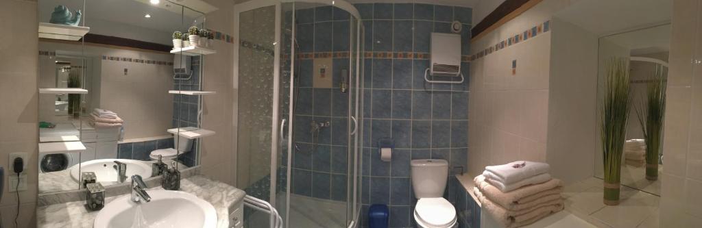 Le Charmant Carnot 16 rue Carnot, 74000 Annecy