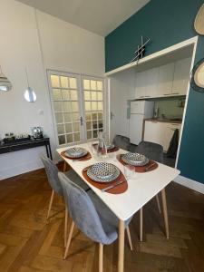 Appartement Le charmant de Rompsay, Familial & Moderne 33 Avenue de Rompsay 17000 La Rochelle -1