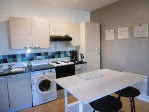 Le Chat Qui Peche Apartment