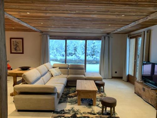 Le Cheval Blanc, Ski aux pieds