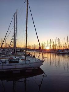 Le clin d'oeil sur le port.