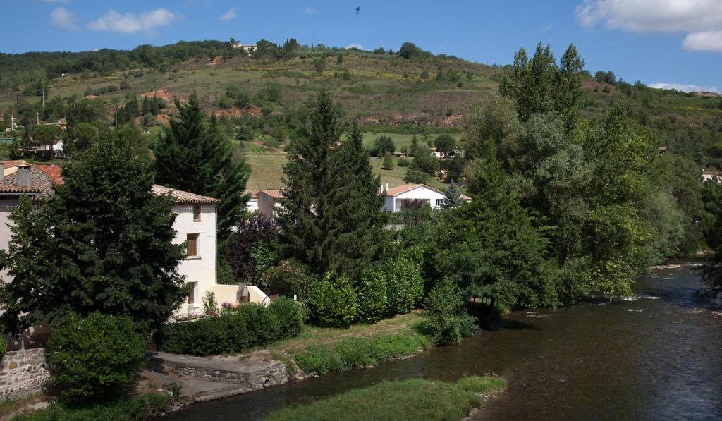 LE CLOS DES COLVERTS 3 Rue de la Radellerie, 11260 Campagne-sur-Aude