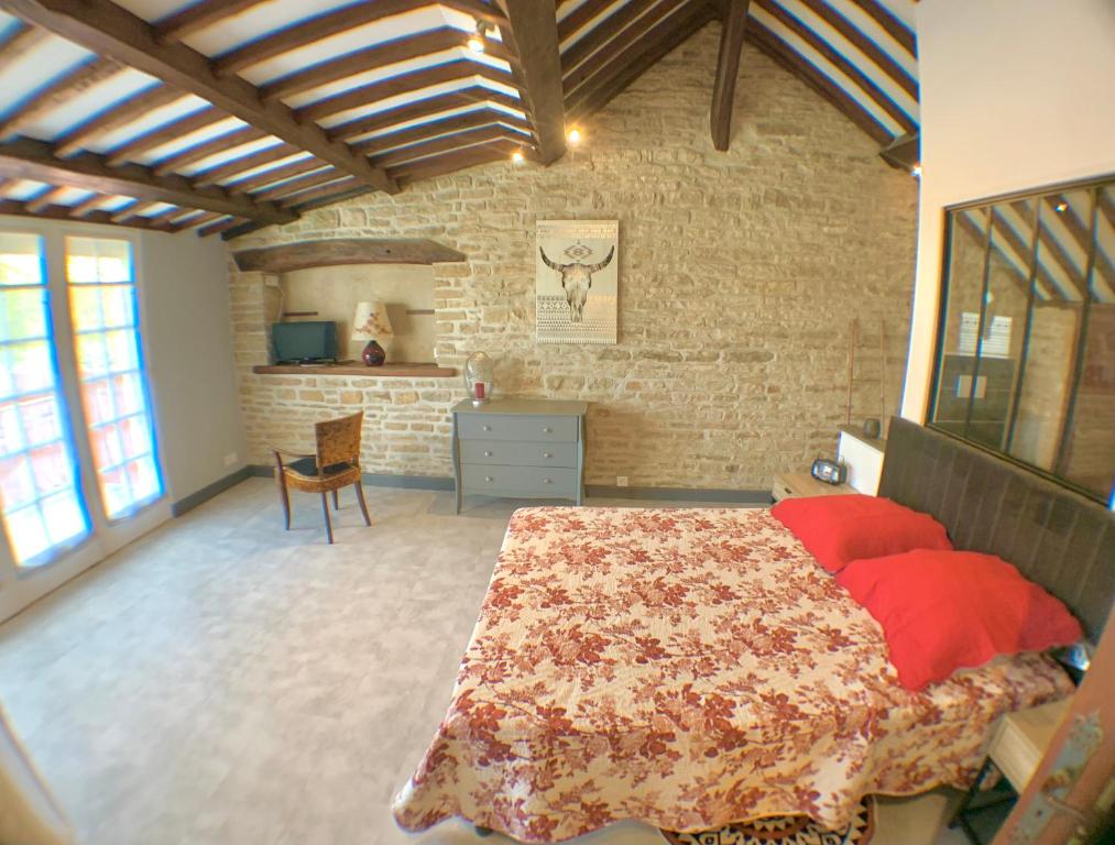 Le Clos Saint Gilles, T5, village viticole 1er etage 7 Route de Beaune, 21550 Ladoix Serrigny