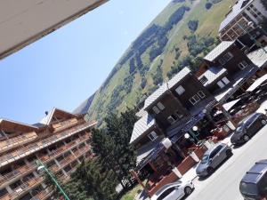 Le cocon, Centre station