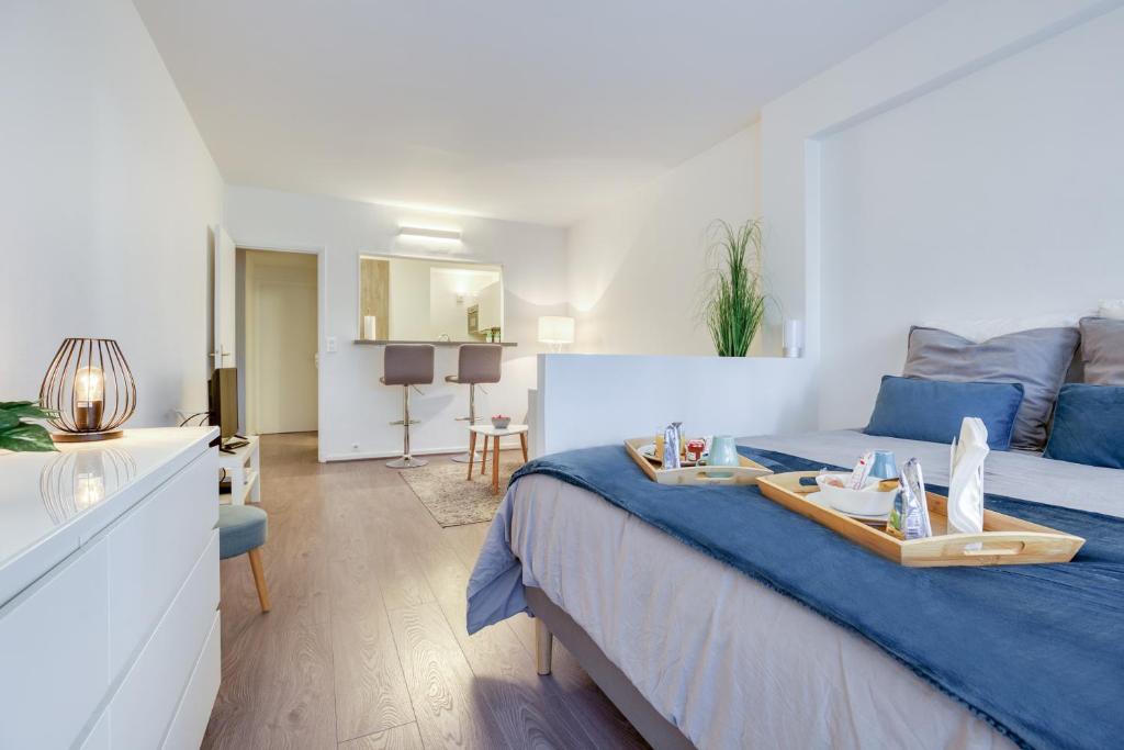 Appartement Le cocon des couples tout proche Versailles - en face de l'Hôpital Mignot 3 Square de Castiglione 78150 Le Chesnay