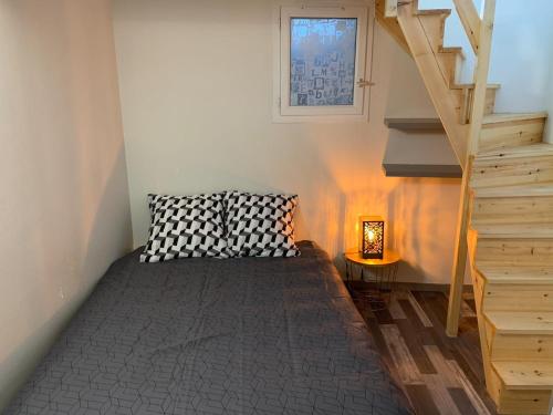 le Cocon Parisien -Centre ville - WIFI - Parking (idéal couples, familles, business)