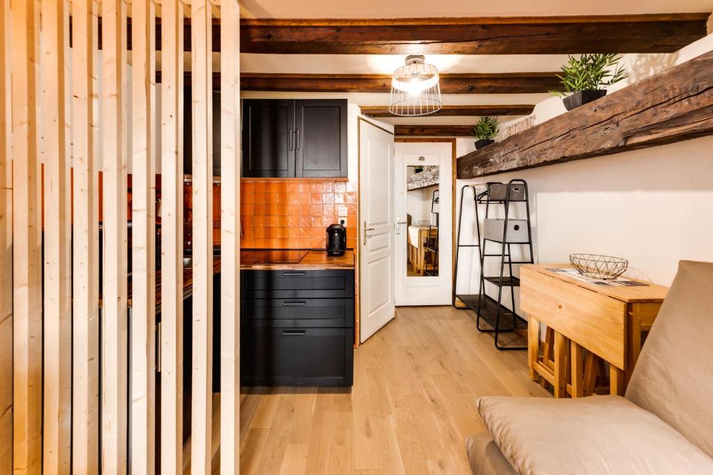 Le Cocooning - Small studio of 20 square meter in the heart of Annecy 4 Rue du Pâquier, 74000 Annecy