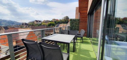 Le Coin Cosy avec Balcon Terrasse et parking privé