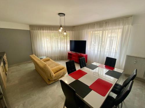 Le Concorde By SCLS Locations