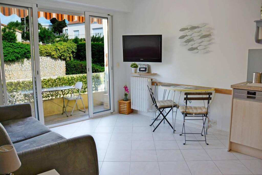 LE CONCORDE 7 Avenue du Clos, 06270 Villeneuve-Loubet